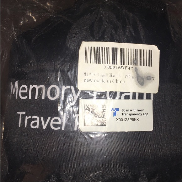 NWT Memory Foam  Travel kit - Picture 2 of 2